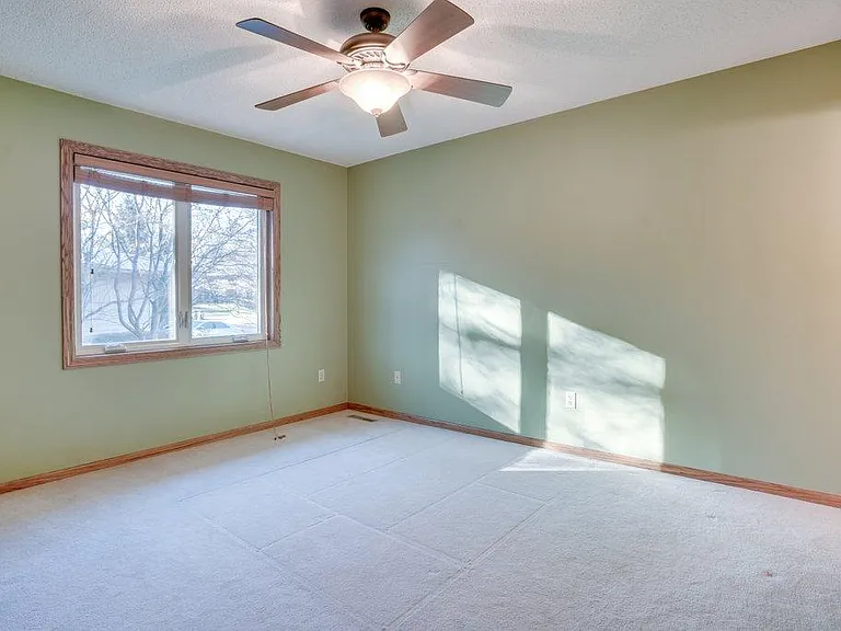 14813 Interlachen Ln — Photo 16