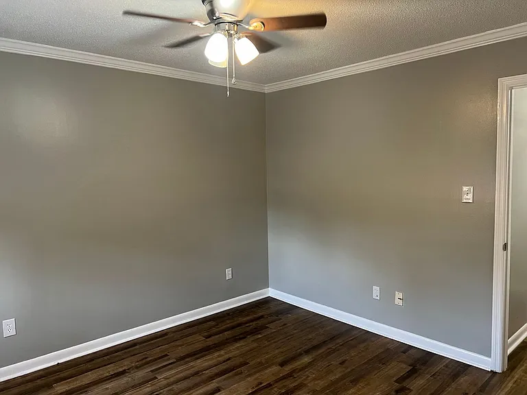 1117 Magnolia St SE — Photo 6