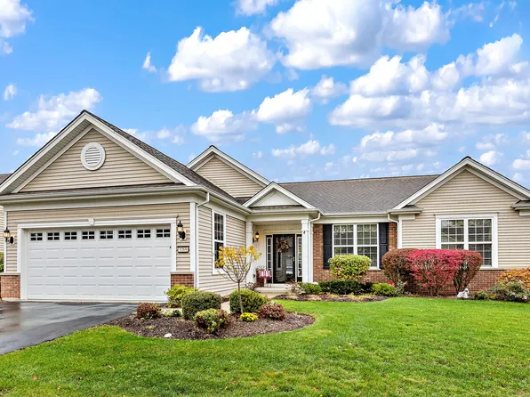 3769 Canton Cir, Mundelein, IL 60060