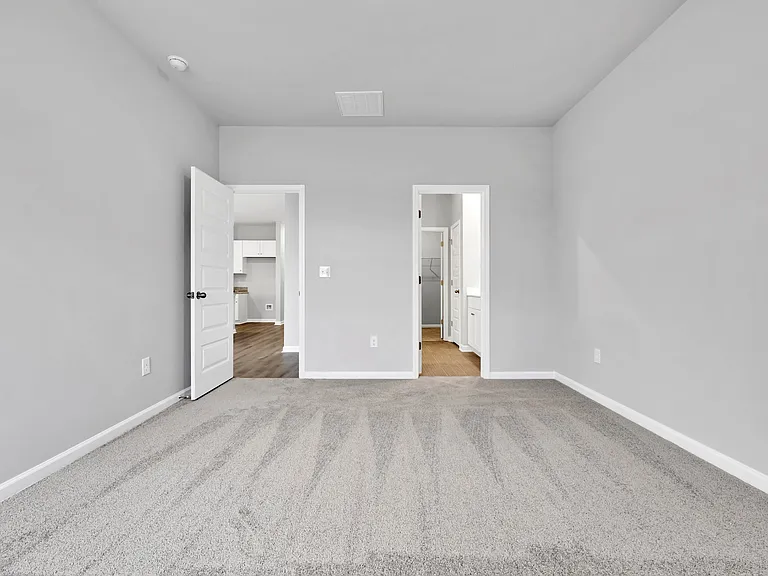 138 Talladega Dr — Photo 12