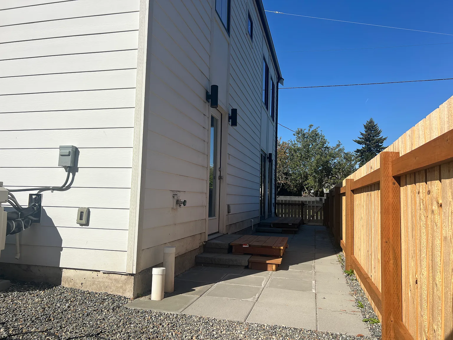 2 bed, 1.5 bath, 1000 sqft, $3,500 — Photo 3