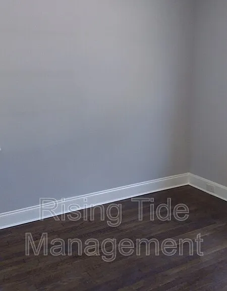 4404 Avenue M — Photo 13