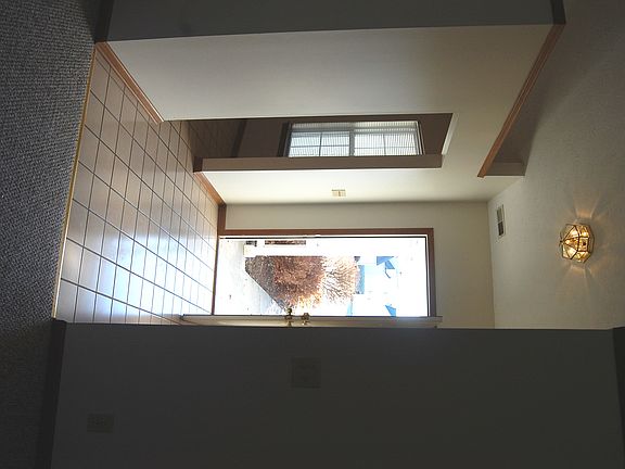 Entry Hallway_09182013