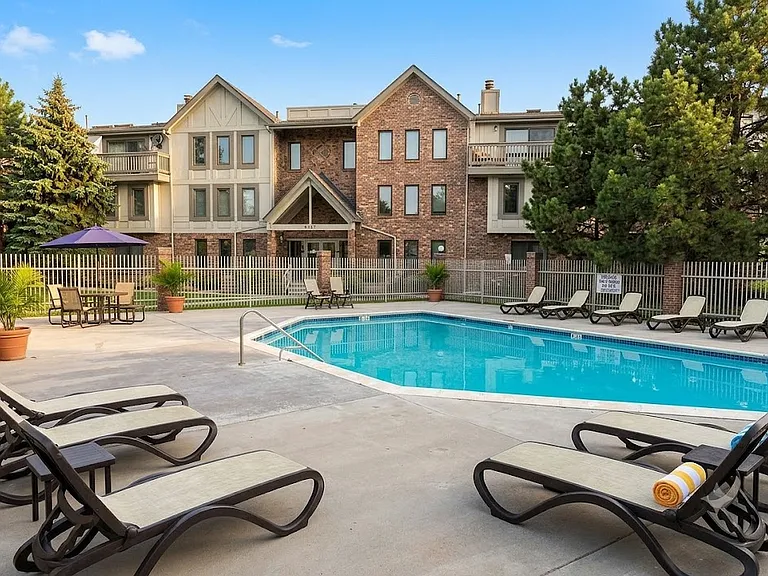 6435 S Dayton St #303 — Photo 2