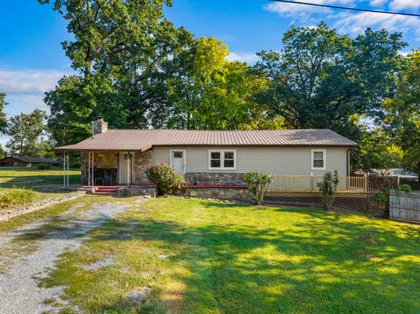 1264 Fine St, Newport, TN 37821