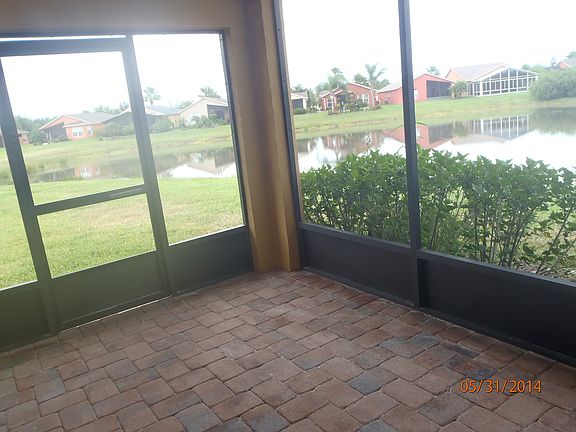 3rd image of 528 Via Veneto Ct
