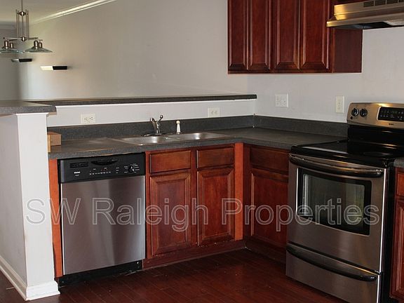 5th image of 9712 Jordy Dr #1