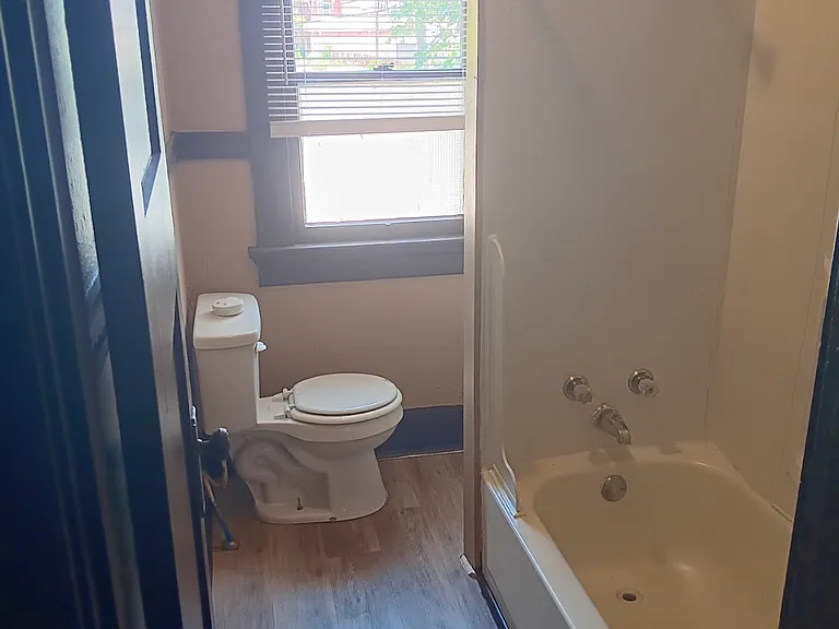 15 W Hudson Ave #17 — Photo 9
