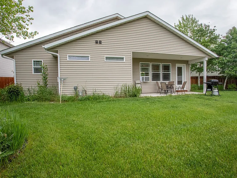 1900 Teal Dr — Photo 17