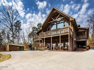 1607 Ridgecrest Dr, Sevierville, TN 37876