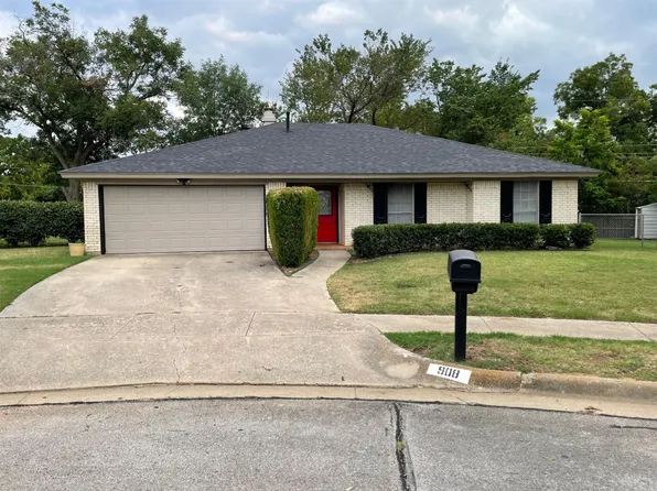 908 Hillside Ct, Bedford, TX 76022