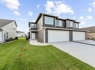 2736 Amelia Ln, Salina, KS 67401