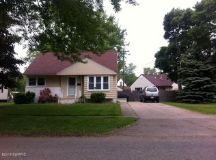 2999 Dawes Rd, Muskegon, MI 49441