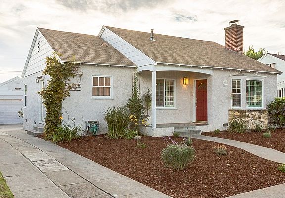 3rd image of 181 Eugenia Dr