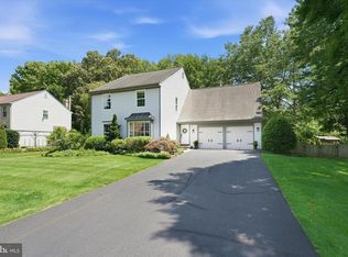 5 Linden Spring Ln, Bear, DE 19701