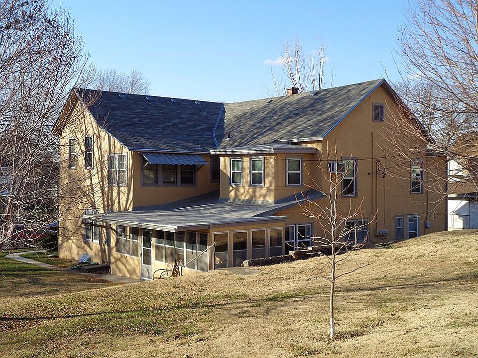 814 S 4th St, Atchison, KS 66002 Zillow