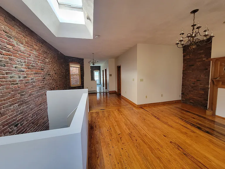 67-3 Baldwin St #673 — Photo 19