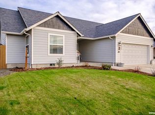 3425 Hawk Arrow Dr, Lebanon, OR