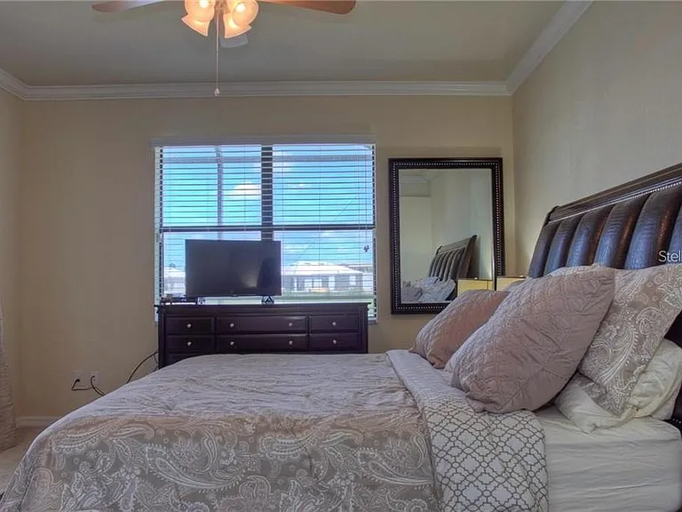 6627 Candlestick Dr — Photo 14