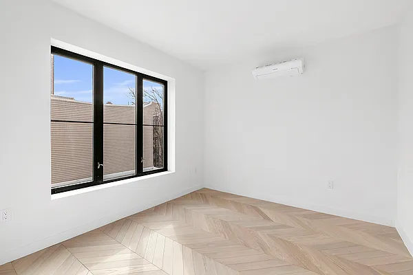 Rented by Corcoran | media 16