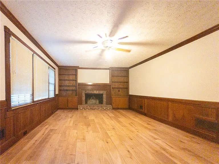 965 Millbrook Ct — Photo 6