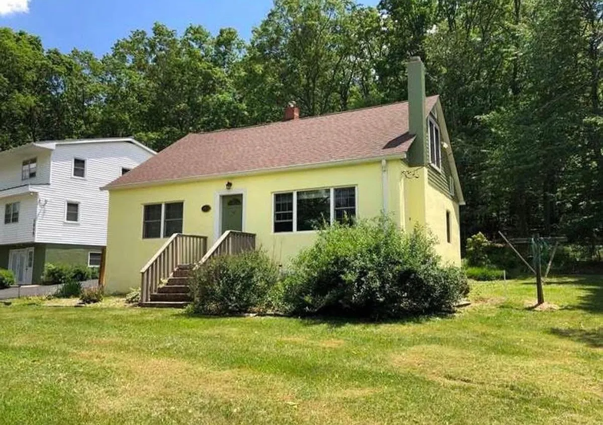 Building Photo - 1855 Merrimac Rd