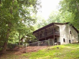 22 Country Bend Rd, Franklin, NC 28734