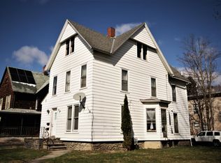 52 Elm St, Oneonta, NY 13820