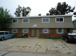 215 Crosswinds Dr, Arnold, MO 63010