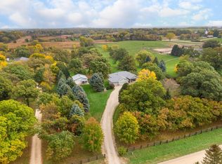 18081 Luedke Ln, Prior Lake, MN 55372
