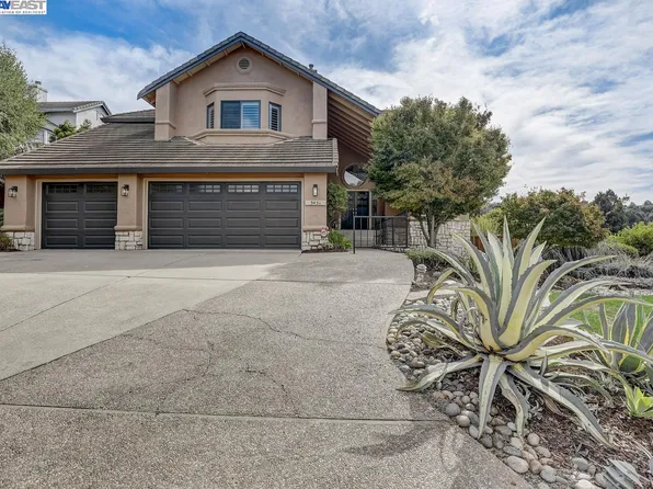 3431 Thompson Pl, Hayward, CA 94541