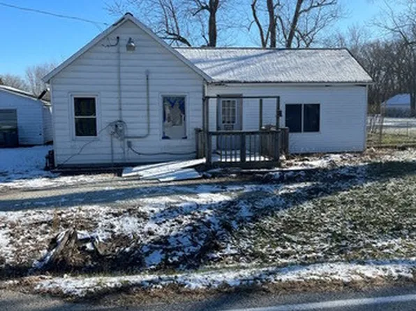 202 S East St, Essex, IL 60935