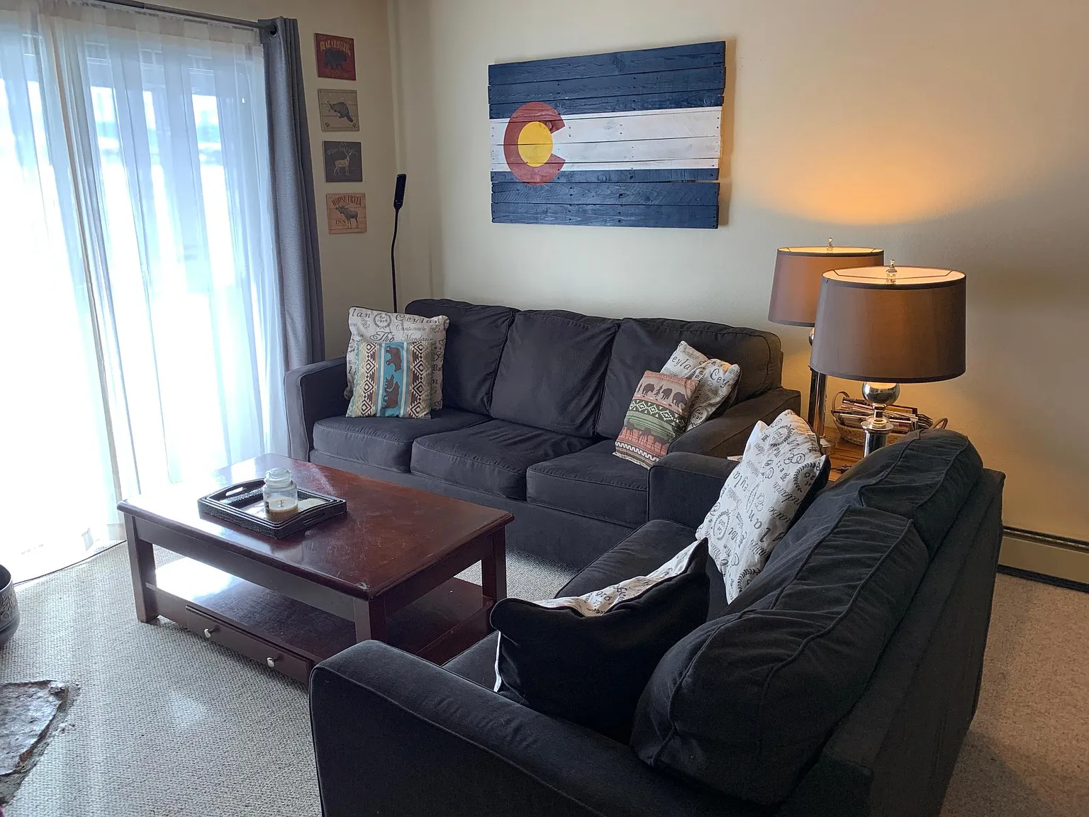 2 bed, 802 sqft, $2,400 — Photo 2