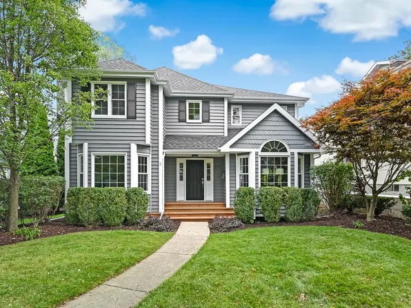 213 S Adams St, Hinsdale, IL 60521