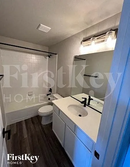 10166 Luneth Dr — Photo 9