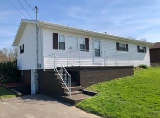78 Oak Dr, Spencer, WV 25276