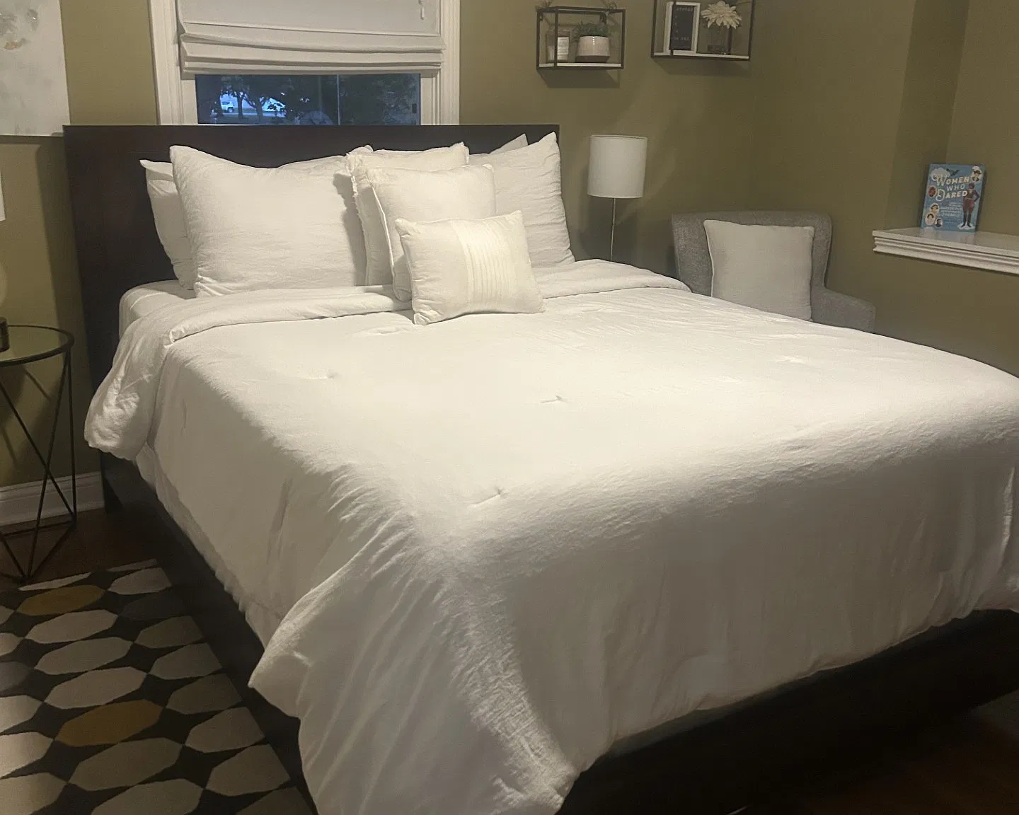 4 bed, 2700 sqft, $2,800 — Photo 4
