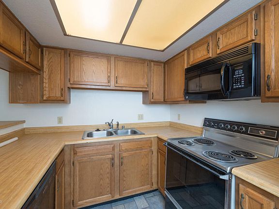 2nd image of 850 S River Dr Unit 1035