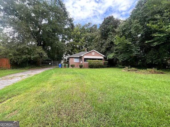 1420 Bolton Rd NW, Atlanta, GA 30331