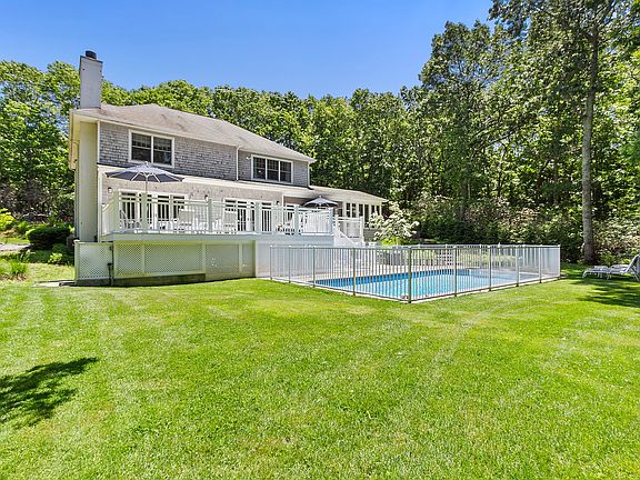 3rd image of 117 Northside Dr