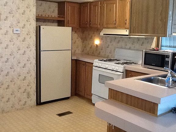 2nd image of 370 53rd Ave N Lot 578