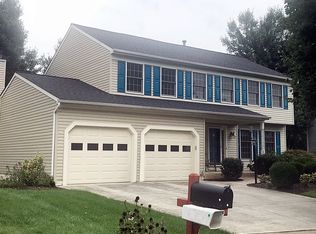 20663 Ashleaf Ct, Sterling, VA 20165