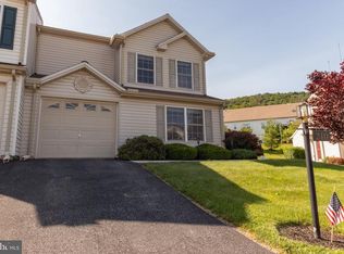 210 Silver Leaf Rdg, Harrisburg, PA 17110