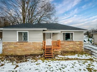 2329 S Glenwood Ave, Niles, OH 44446