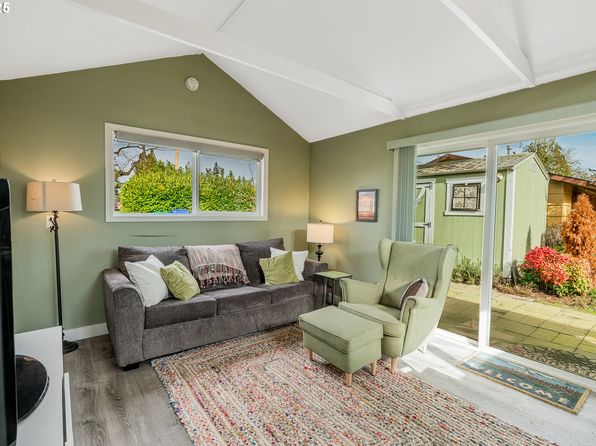 portland-oregon-53861871 picture