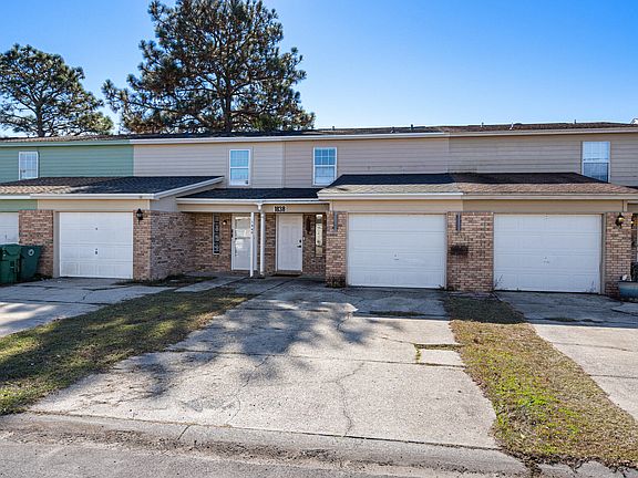 2nd image of 1838 Whispering Oaks Ln