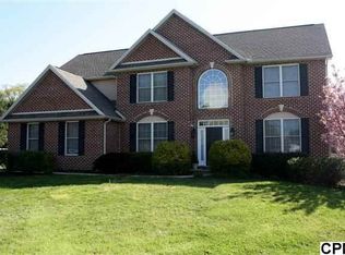 1517 Smokehouse Ln, Harrisburg, PA 17110