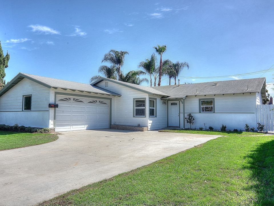 1st image of 5662 Amador Ave