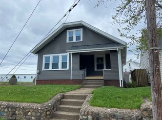 2923 5th St NW, Canton, OH 44708