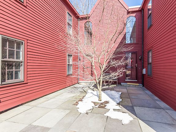 Blue Stone patio to entrance